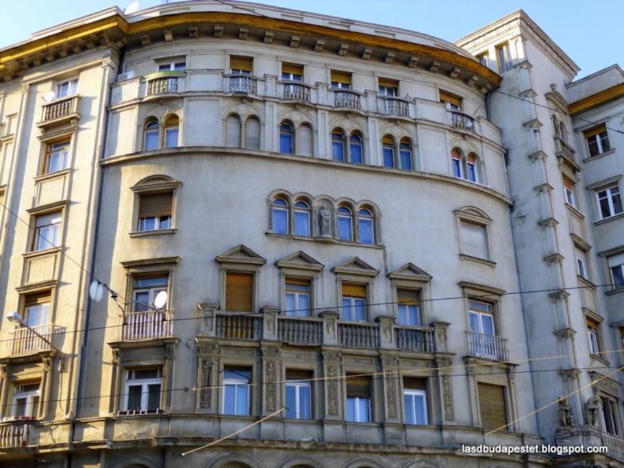 Central Buda Comfort Apartment *